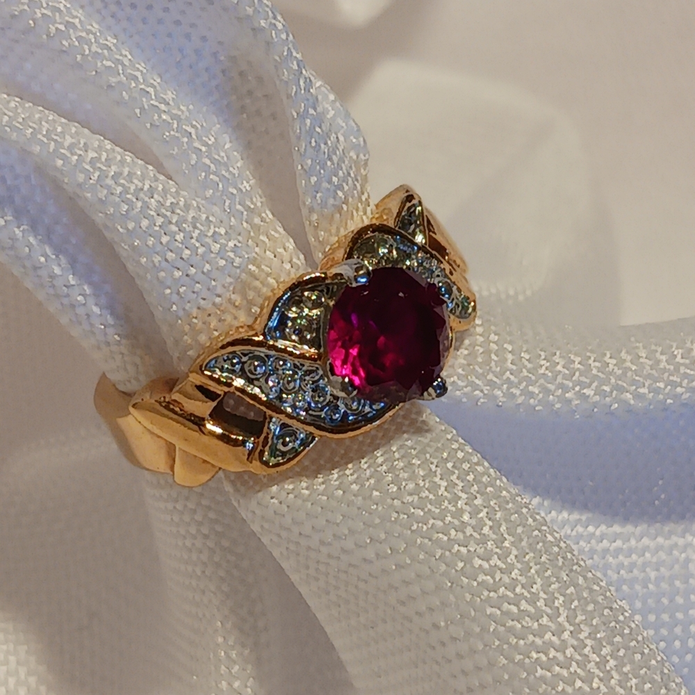 14k HGE LIND Ring